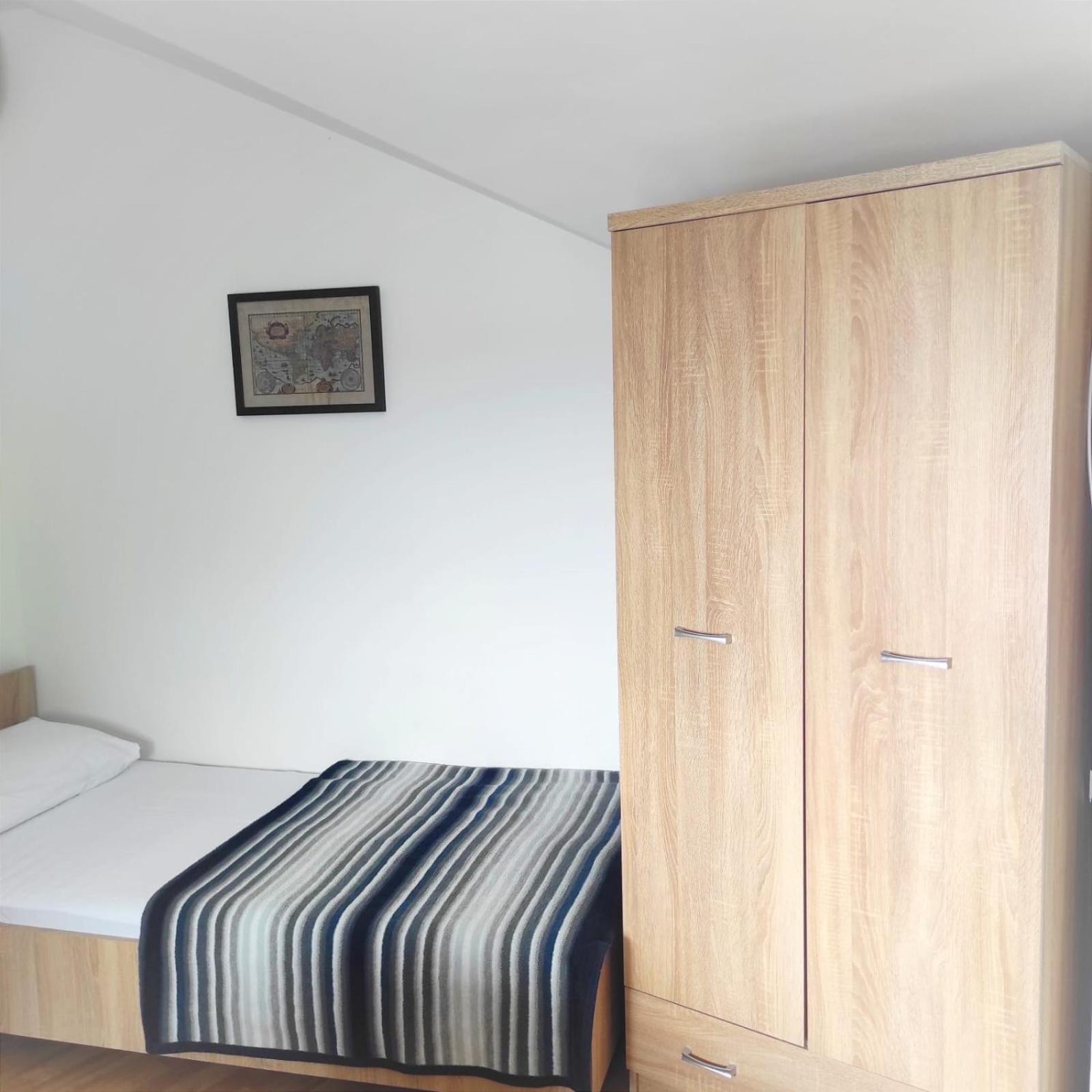 Miracle Apartment *